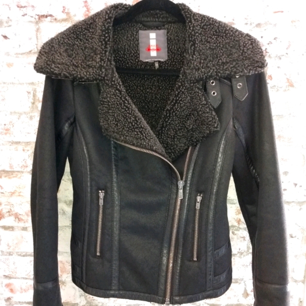 Woman's swead biker jacket